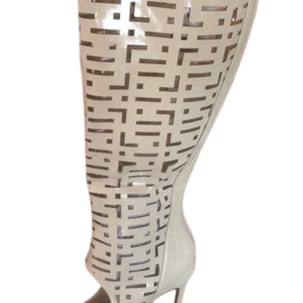 Athena Marion Beige Patent Boot 6.5 - Picture 4 of 4